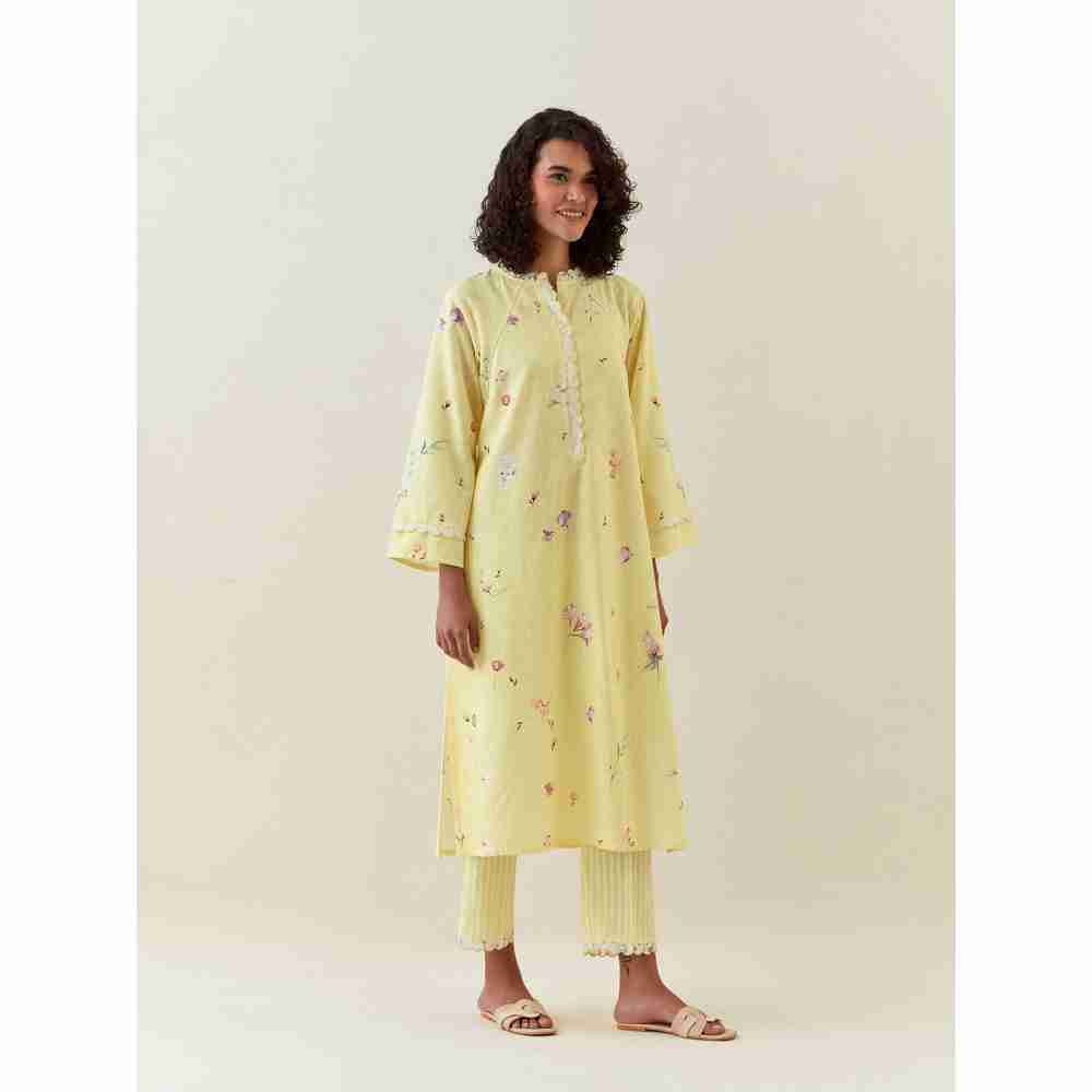 Anantaa by Roohi Trehan Yellow Botanical Print Cotton Linen Kurta With Net Placket