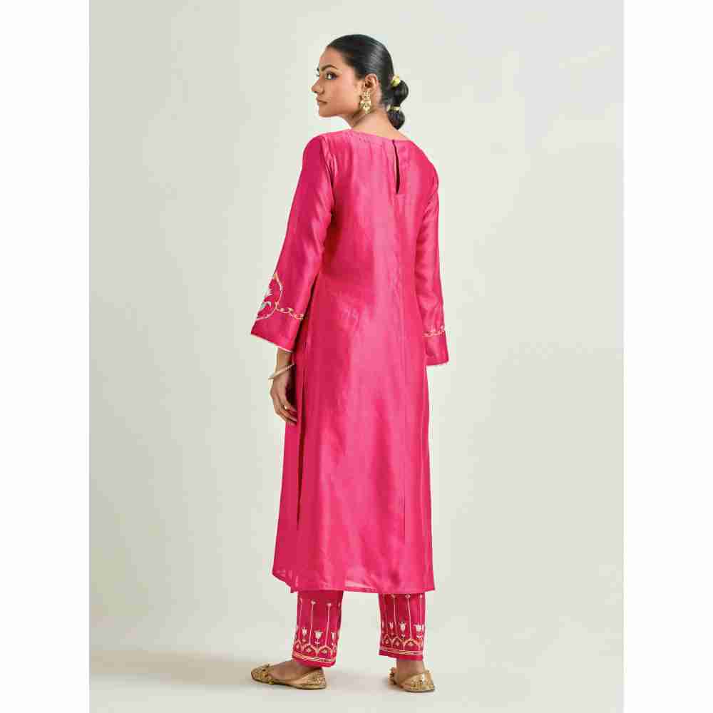 Anantaa by Roohi Trehan Magenta Hand Embroidered Silk Chanderi Kurta with Gota