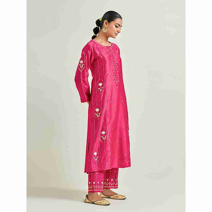 Anantaa by Roohi Trehan Magenta Hand Embroidered Silk Chanderi Kurta with Gota