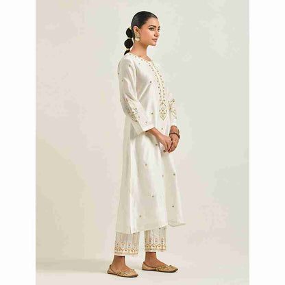 Anantaa by Roohi Trehan Off White Hand Embroidered Silk Chanderi Kurta with Gota