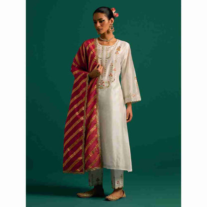 Anantaa By Roohi Trehan Magenta Chanderi Jacquard Zari Stripes Dupatta