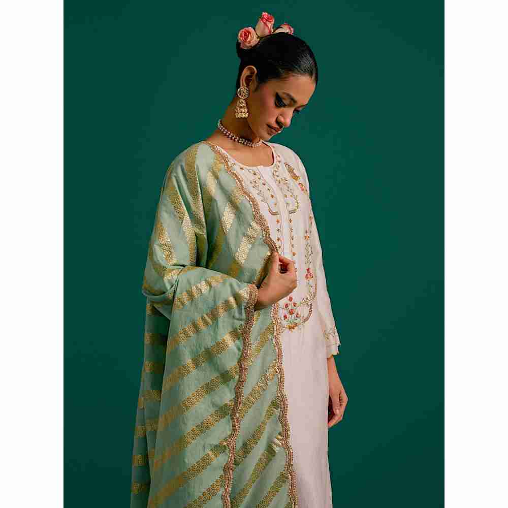 Anantaa By Roohi Trehan Pink Hand Embroidered Thread Work Silk Chanderi Kurta