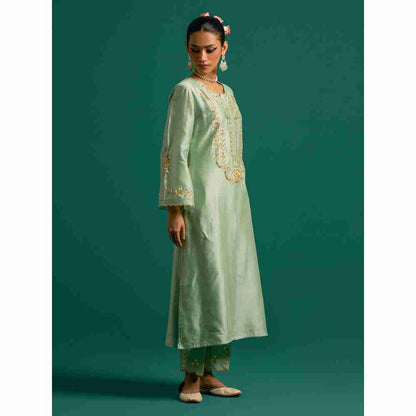 Anantaa By Roohi Trehan Green Hand Embroidered Thread Work Silk Chanderi Kurta