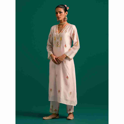 Anantaa By Roohi Trehan Pink V Neck Hand Embroidered Thread Work Silk Chanderi Kurta