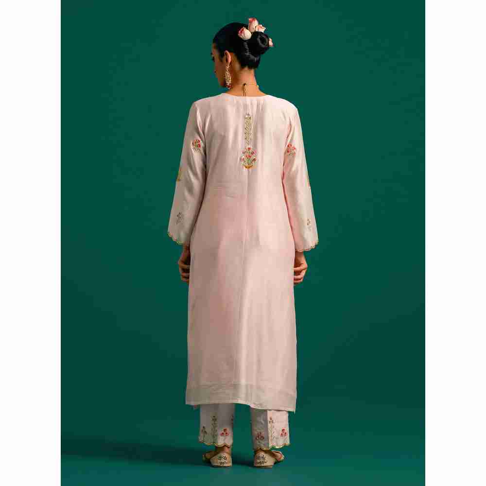 Anantaa By Roohi Trehan Pink V Neck Hand Embroidered Thread Work Silk Chanderi Kurta