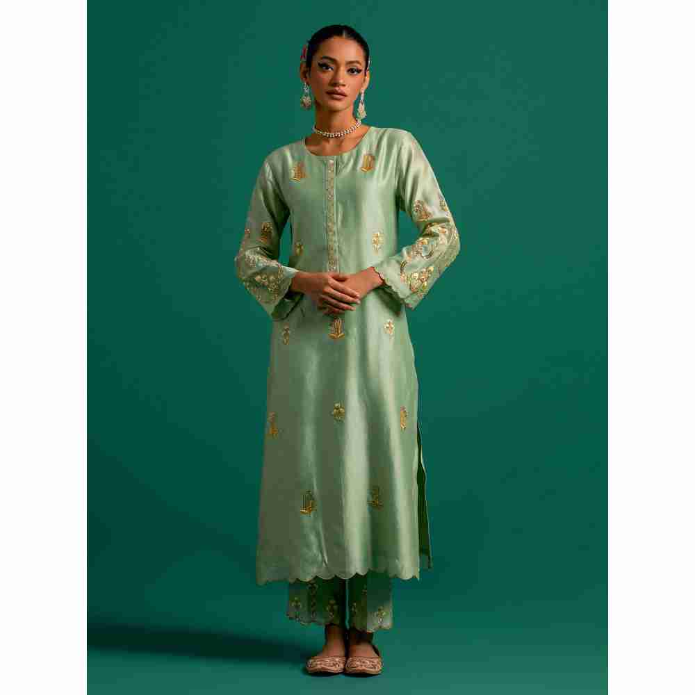 Anantaa By Roohi Trehan Green Hand Embroidered Thread Work Silk Chanderi Kurta