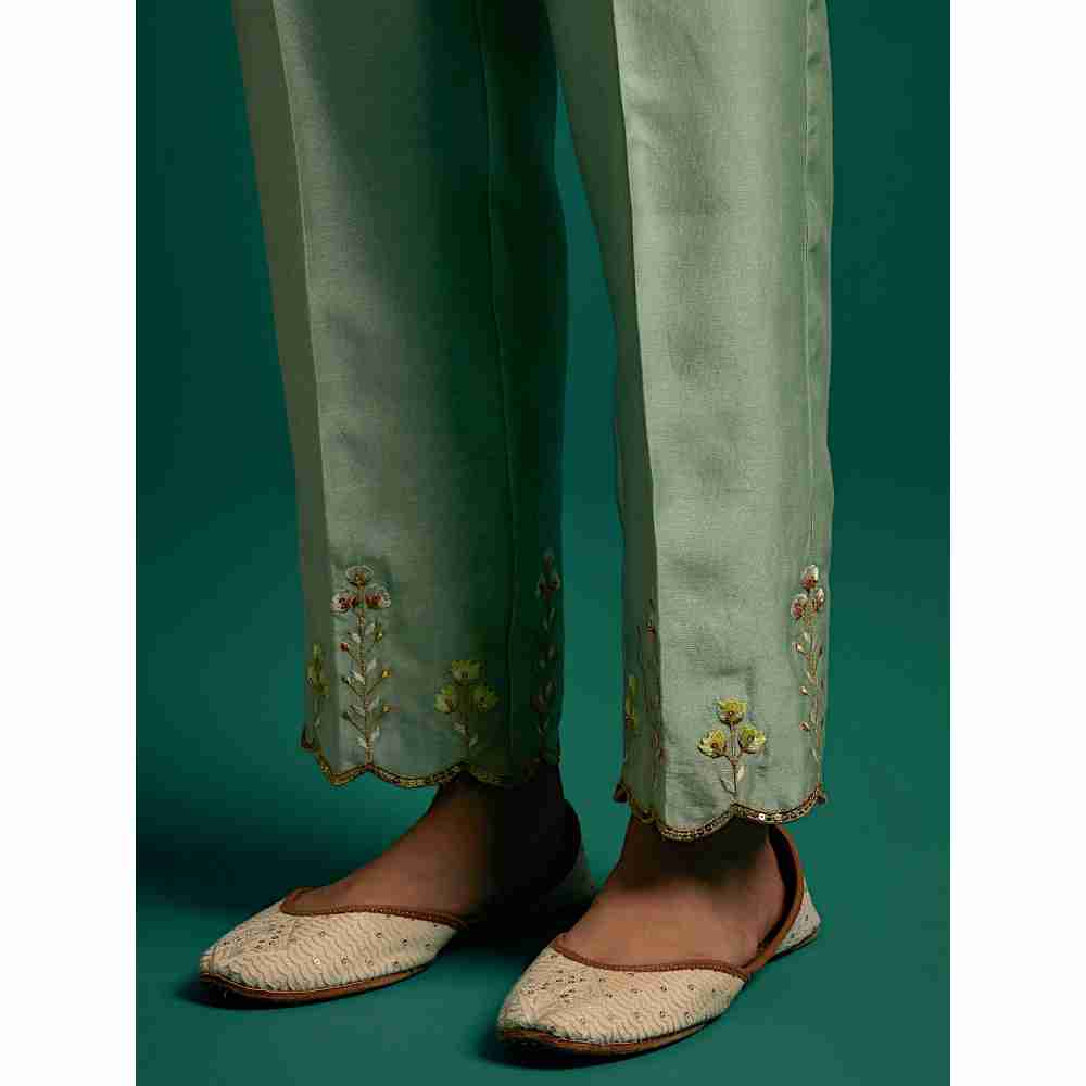 Anantaa By Roohi Trehan Green Hand Embroidered Thread Work Silk Chanderi Pant