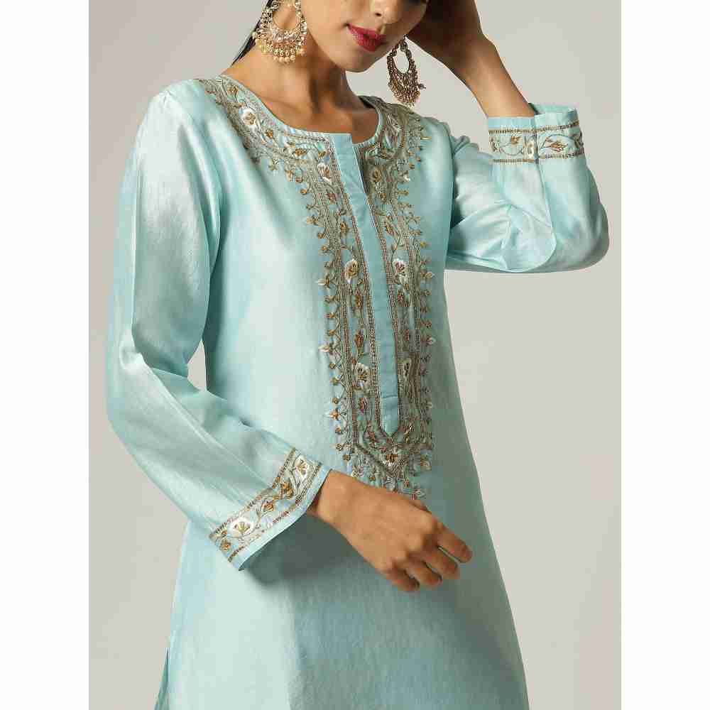 Anantaa Hand Embroidery Blue Silk Chanderi Kurta