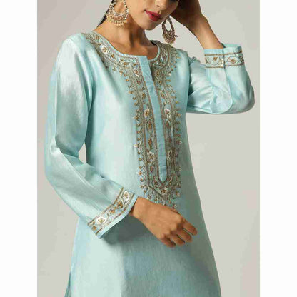 Anantaa Hand Embroidery Blue Silk Chanderi Kurta