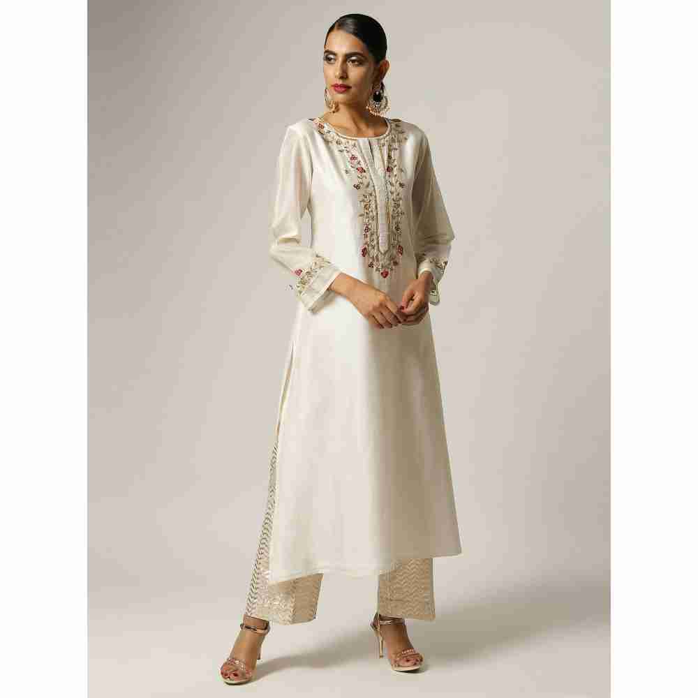 Anantaa Hand Embroidery Off White Silk Chanderi Kurta