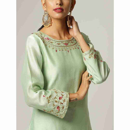 Anantaa Hand Embroidery Green Silk Chanderi Kurta
