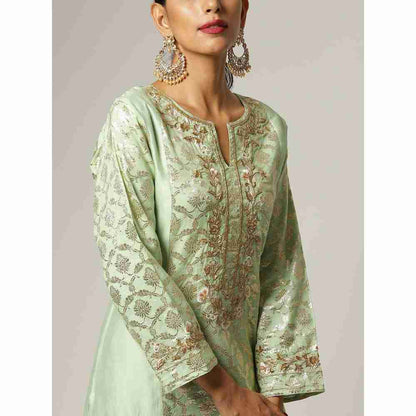 Anantaa Hand Embroidery & Golden Jaal Green Silk Chanderi Kurta