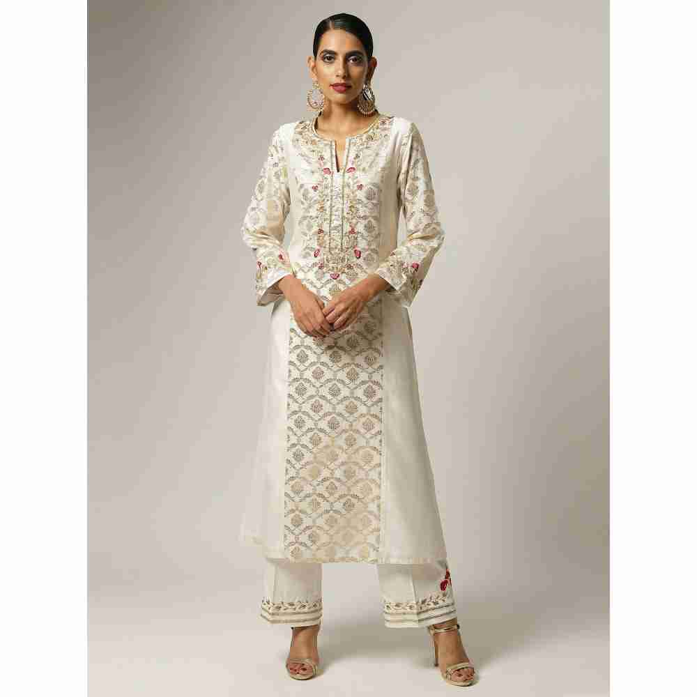 Anantaa Hand Embroidery & Golden Jaal Off White Silk Chanderi Kurta