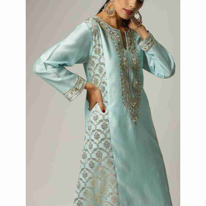 Anantaa Hand Embroidery & Golden Jaal Blue Silk Chanderi Kurta