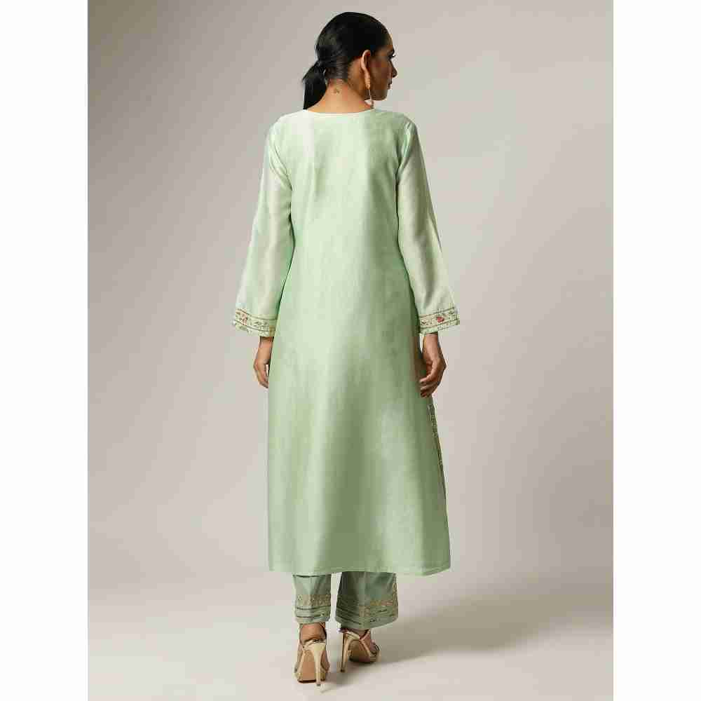 Anantaa Hand Embroidery & Golden Jaal Green Silk Chanderi Kurta