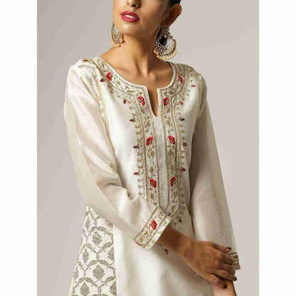 Anantaa Hand Embroidery & Golden Jaal Off White Silk Chanderi Kurta
