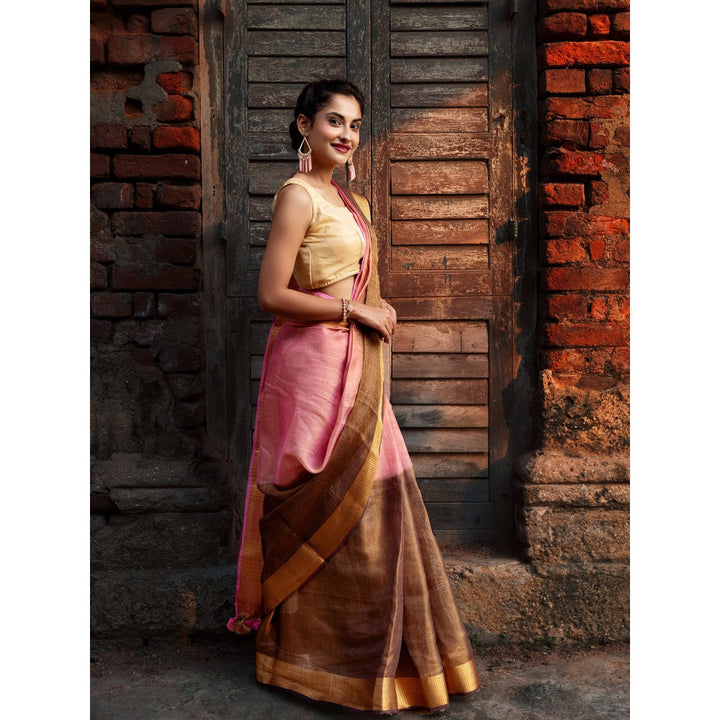 Apaapi Threads Of Glory Pink-Brown Zari Linen Saree With Unstitched Blouse By Apaapi