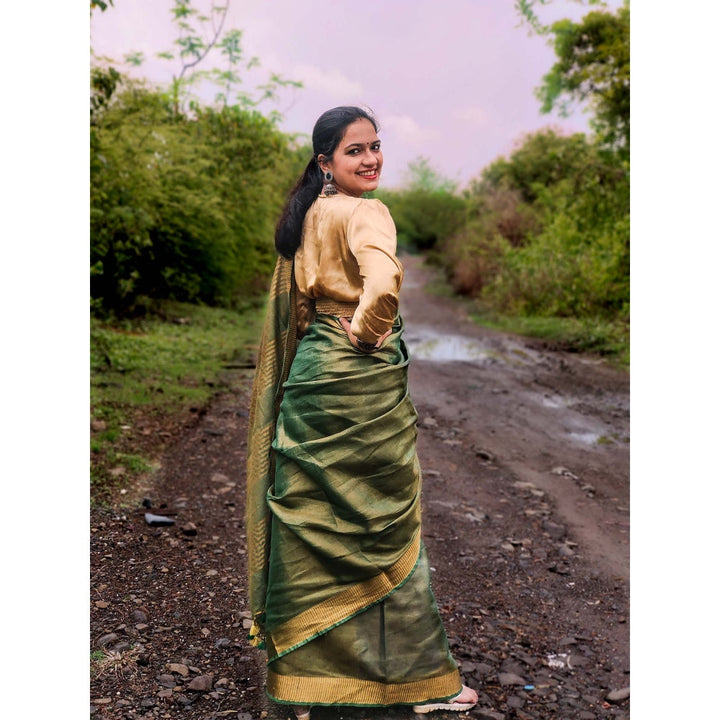 Apaapi Threads Of Glory Green Woven Zari Linen Saree With Unstitched Blouse