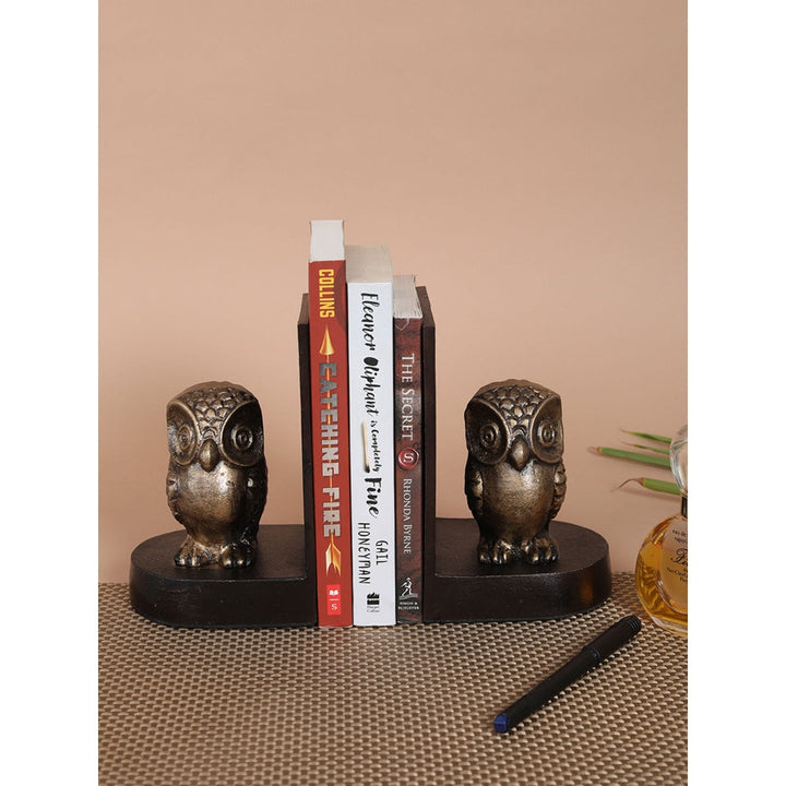 Assemblage Wise Owl Antique Metal Bookend