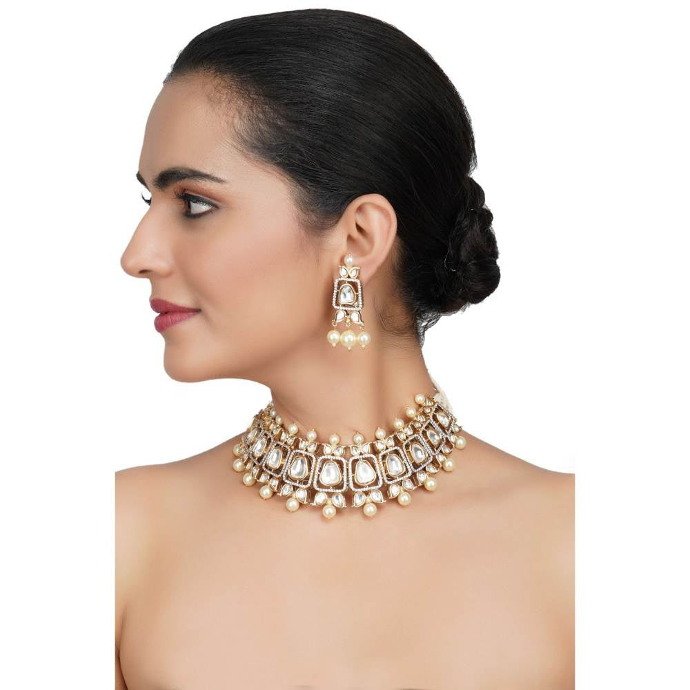 Auraa Trends 22 Kt Gold Plated Necklace Set with Kundan Polki and Pearls