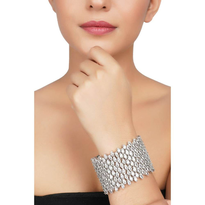 Auraa Trends Zircon Rhodium Finish Stunning Bracelet For Women