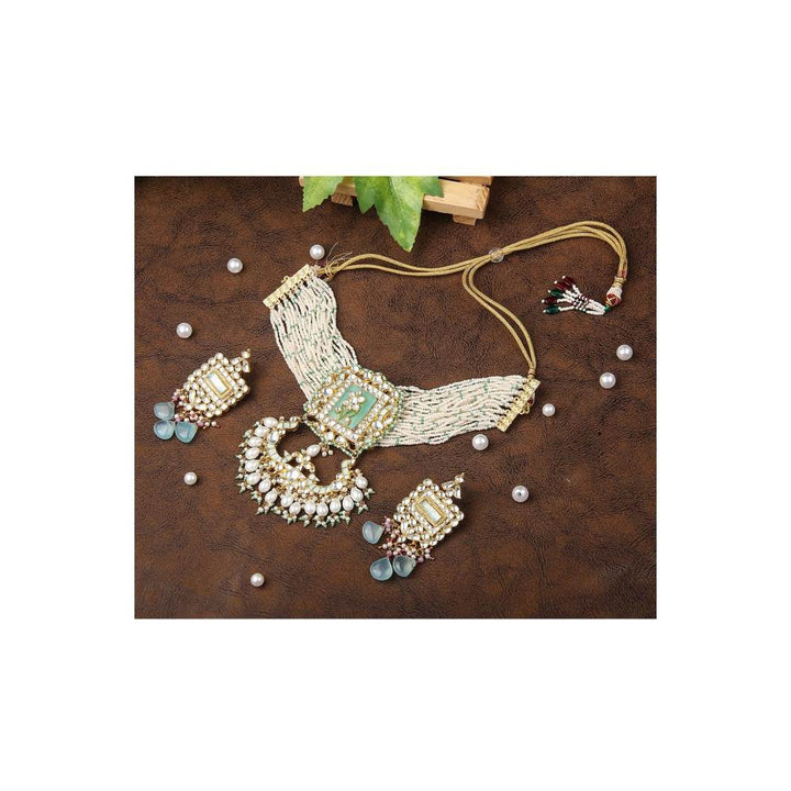 Auraa Trends Mint-Green Mother of Pearl and Kundan Pendant with Pearl Choker Set