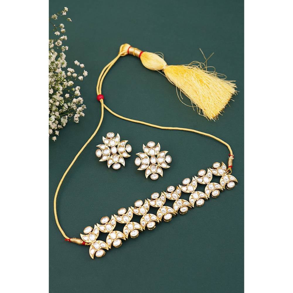 Auraa Trends Gold Plated Kundan Choker Necklace Set