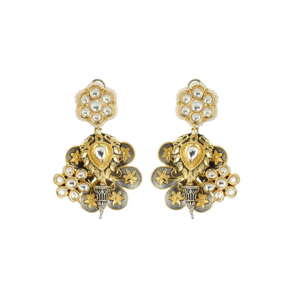 Auraa Trends Dull Gold Finish Flower Dangler Earring