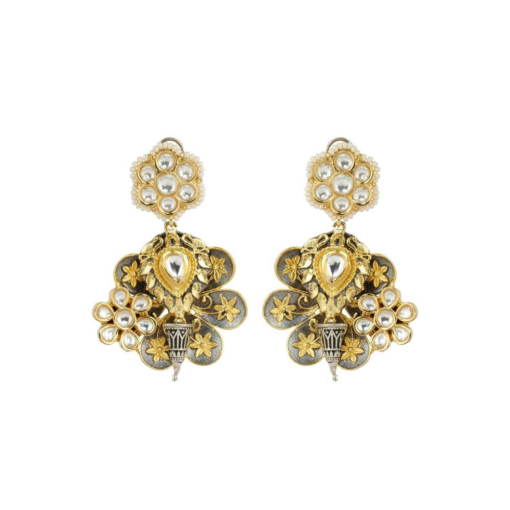 Auraa Trends Dull Gold Finish Flower Dangler Earring