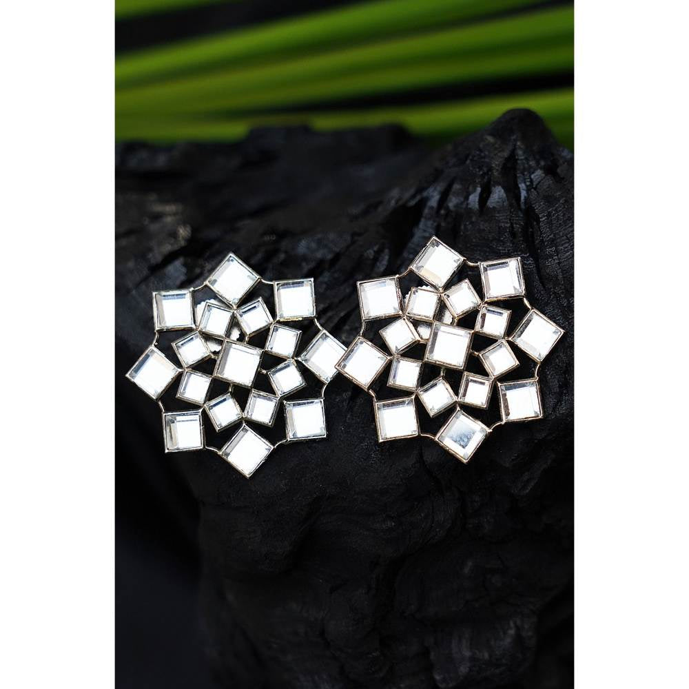 Auraa Trends Rhinestone Flower Shape Stud Earrings