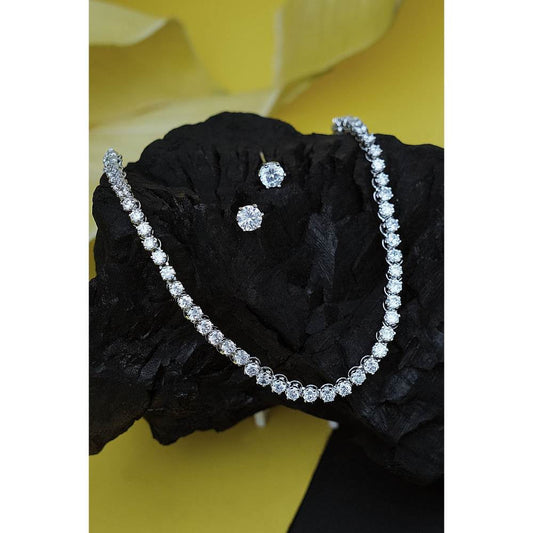 Auraa Trends Classy Zircon Single Line with Stud Earrings