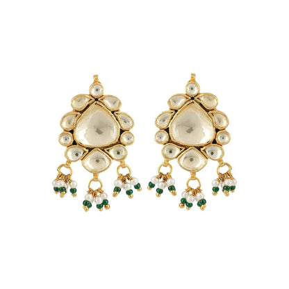 Auraa Trends Kundan Bridal Choker Necklace Set with Mangtika