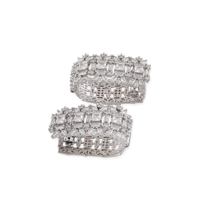 Auraa Trends 22KT Gold Plated Contemporary Studs Earrings