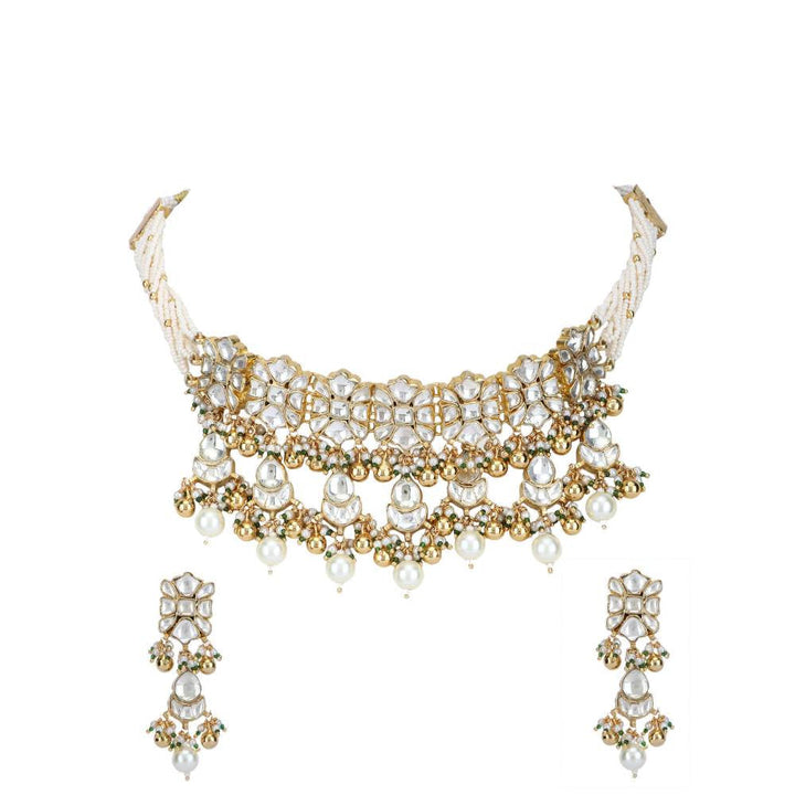 Auraa Trends 22Kt Gold Plated Kundan Classic Gold Choker Necklace Set for Women and Girls