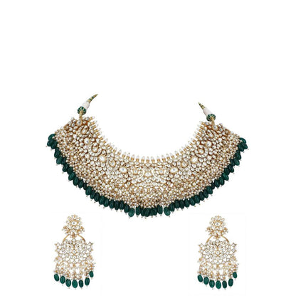 Auraa Trends 22Kt Gold Plated Kundan Classic Green Necklace Set for Women and Girls