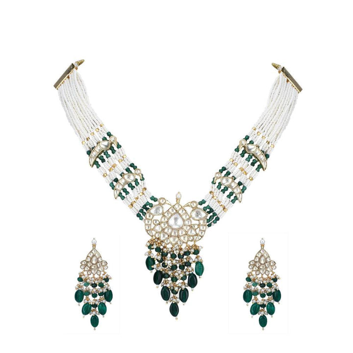 Auraa Trends 22Kt Gold Plated Kundan Classic Green Choker Necklace Set for Women and Girls