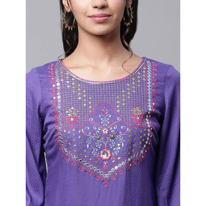 Aurelia Women Purple Embroidered Three Fourth Sleeves Round Neck Kurta