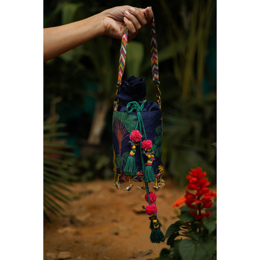 Baise Gaba Raat Rani Potli