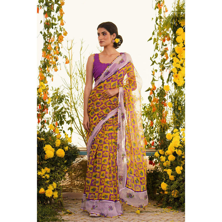 Baise Gaba Hayaat Floral Yellow Saree with Unstitched Blouse