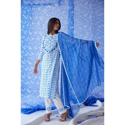 Baise Gaba White Vaayu Straight Suit (Set of 3)