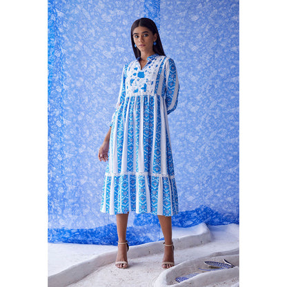 Baise Gaba White Neel Dress