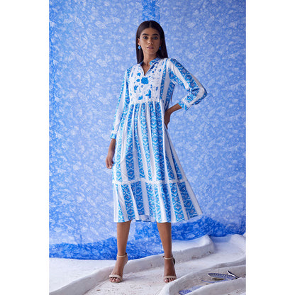 Baise Gaba White Neel Dress