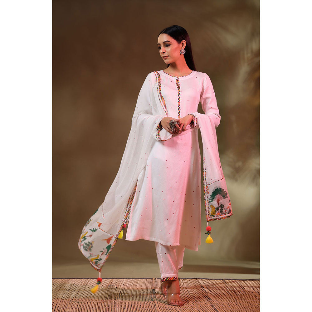 Baise Gaba White Jugnu Kurta (Set of 3)