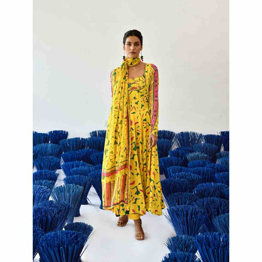 Baise Gaba Aita Anarkali Kurta with Dupatta and Pant (Set of 3)