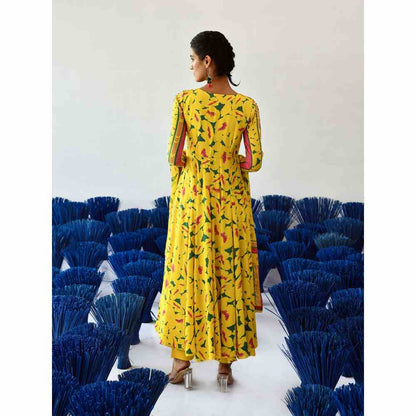 Baise Gaba Aita Anarkali Kurta with Dupatta and Pant (Set of 3)