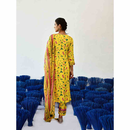 Baise Gaba Piitah Yellow Kurta (Set of 3)