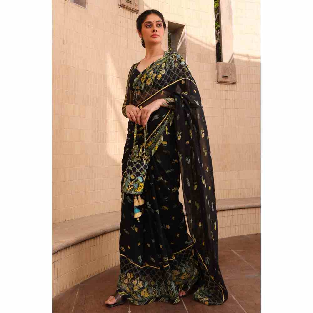 Baise Gaba Starla Saree With Unstitched Blouse Piece - Black