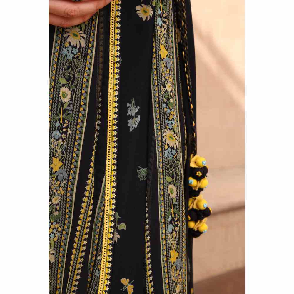 Baise Gaba Azalea Angarakha Kurta - Black
