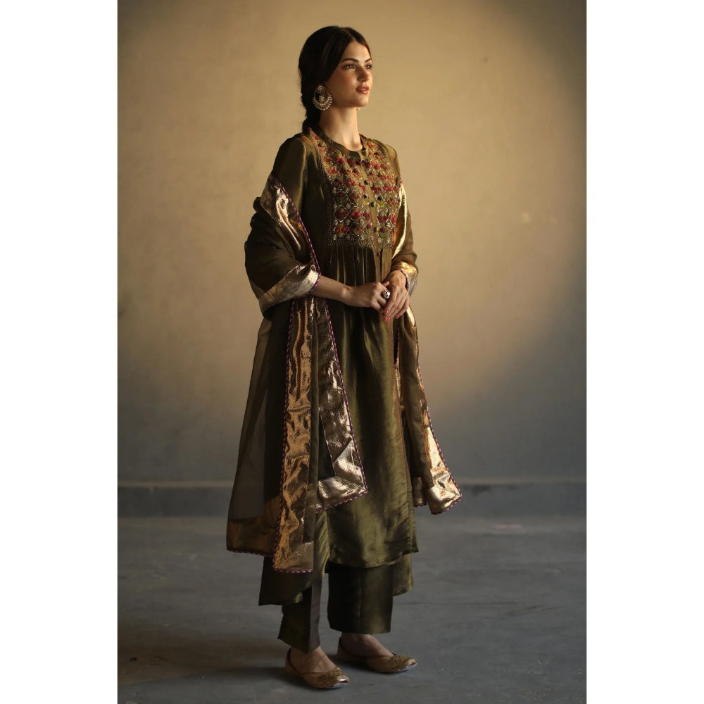 Begum Pret Sitara Kurta - Olive (Set of 3)