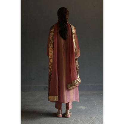 Begum Pret Sitara Kurta - Peach (Set of 3)